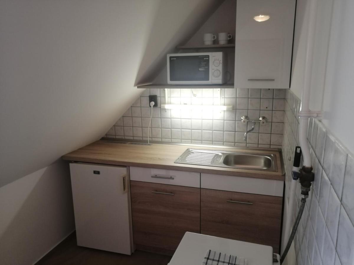 Anita Apartman Buk Luaran gambar