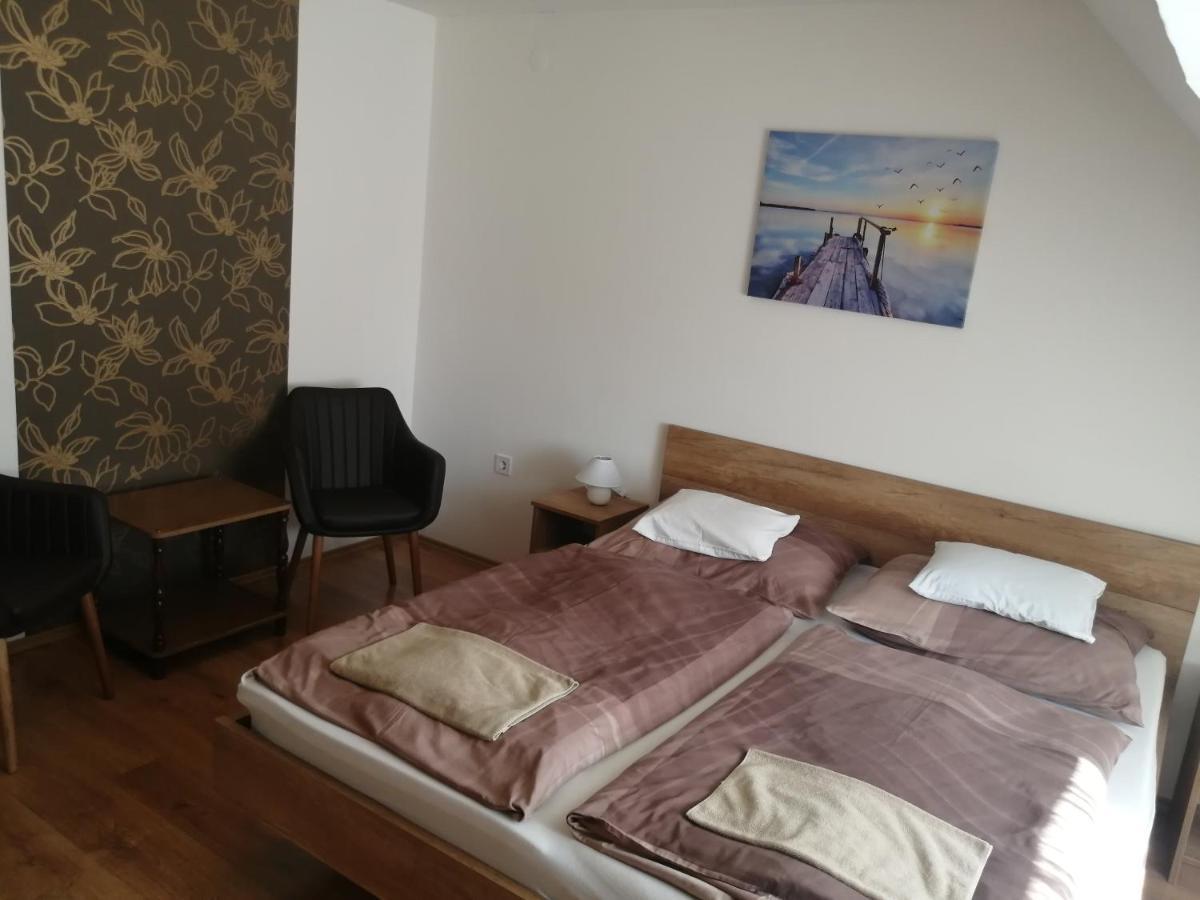 Anita Apartman Buk Luaran gambar