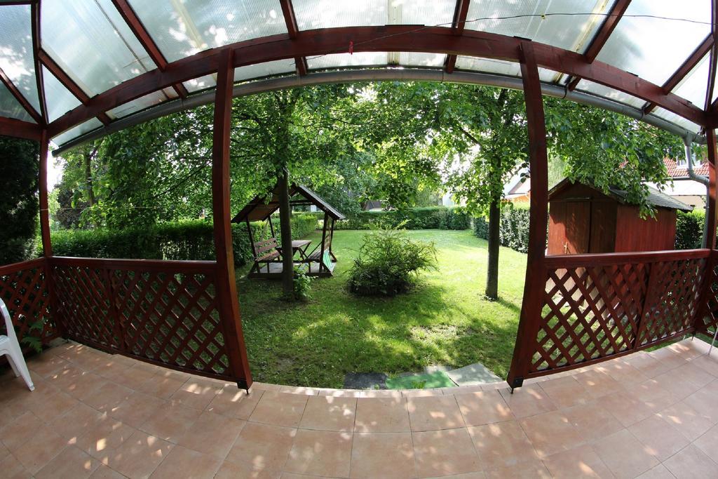 Anita Apartman Buk Luaran gambar